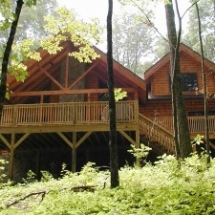 Log Home Exteriors - Log Homes of America