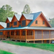 Log Home Exteriors - Log Homes of America